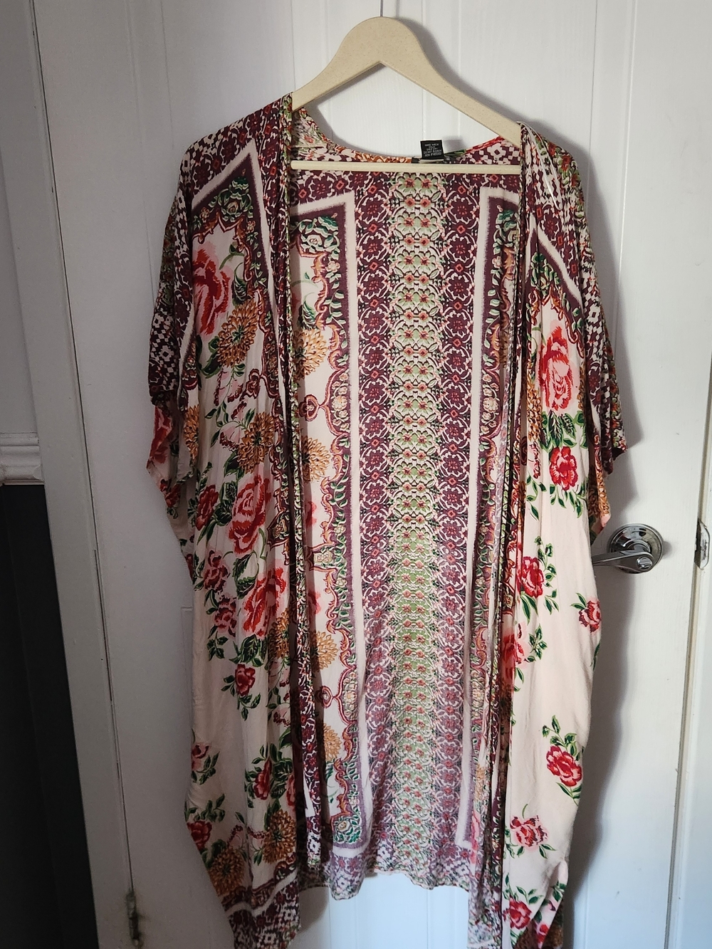 Angie Floral Open Kimono in Cream and Burgundy